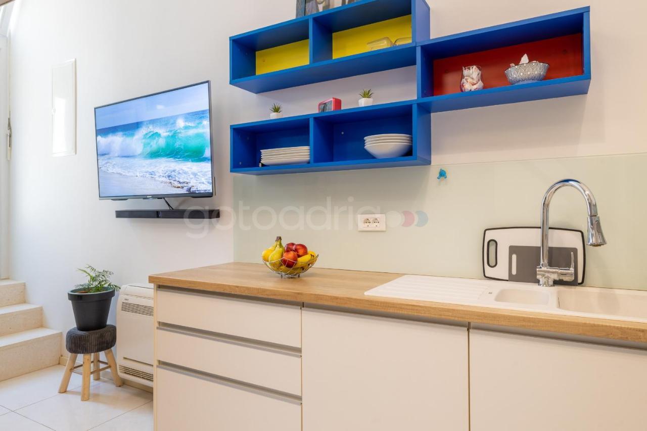 Modern Duplex Studio Tommy Макарска Экстерьер фото