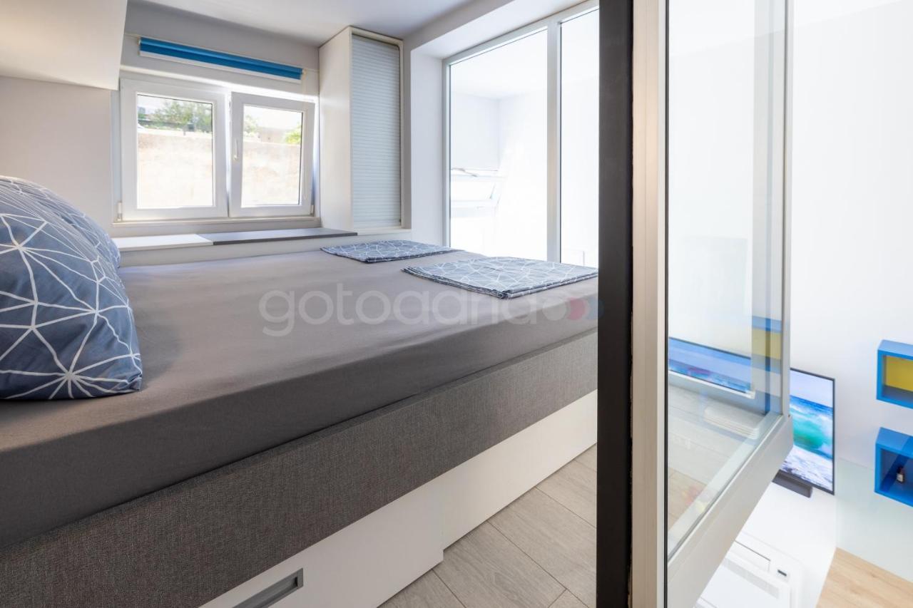 Modern Duplex Studio Tommy Макарска Экстерьер фото