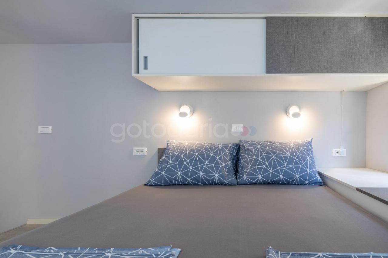 Modern Duplex Studio Tommy Макарска Экстерьер фото