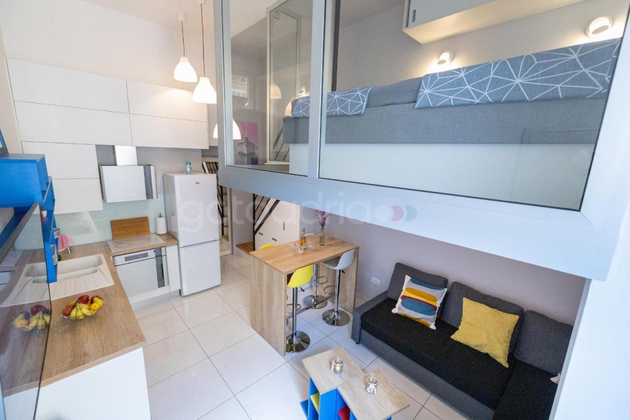 Modern Duplex Studio Tommy Макарска Экстерьер фото